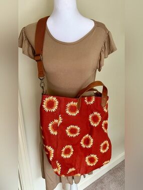 Thirty-One Casual Crossbody Tote Bag Sunflower Season Terracotta Rust Canvas NWO